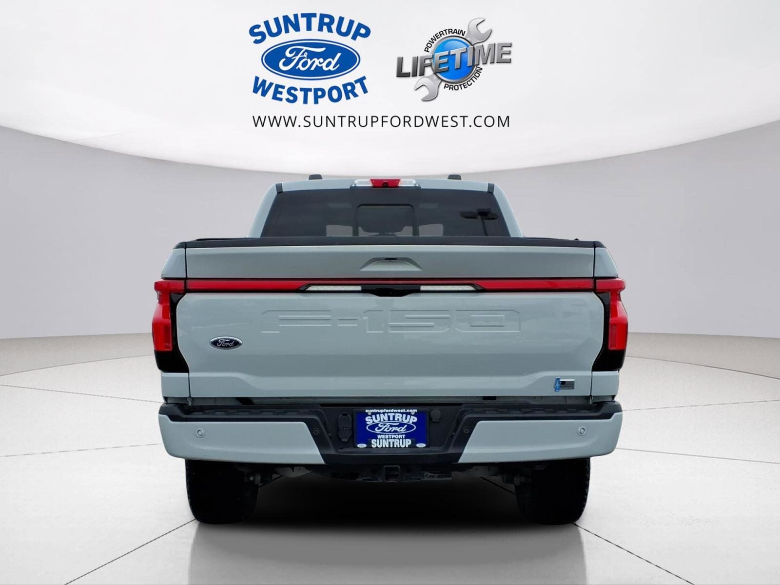 2023 Ford F-150 Lightning Lariat