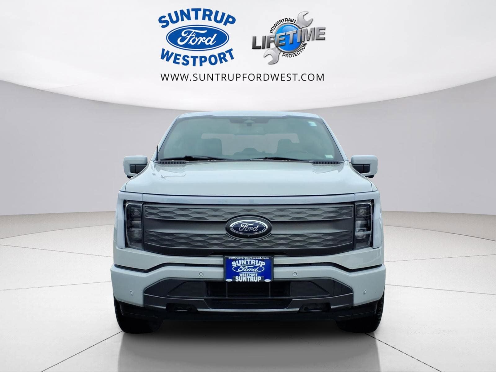 2023 Ford F-150 Lightning Lariat
