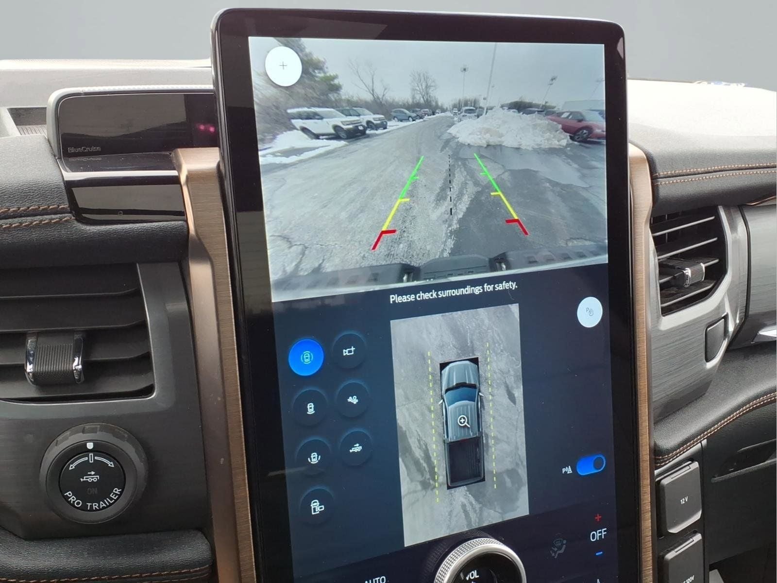 2023 Ford F-150 Lightning Lariat