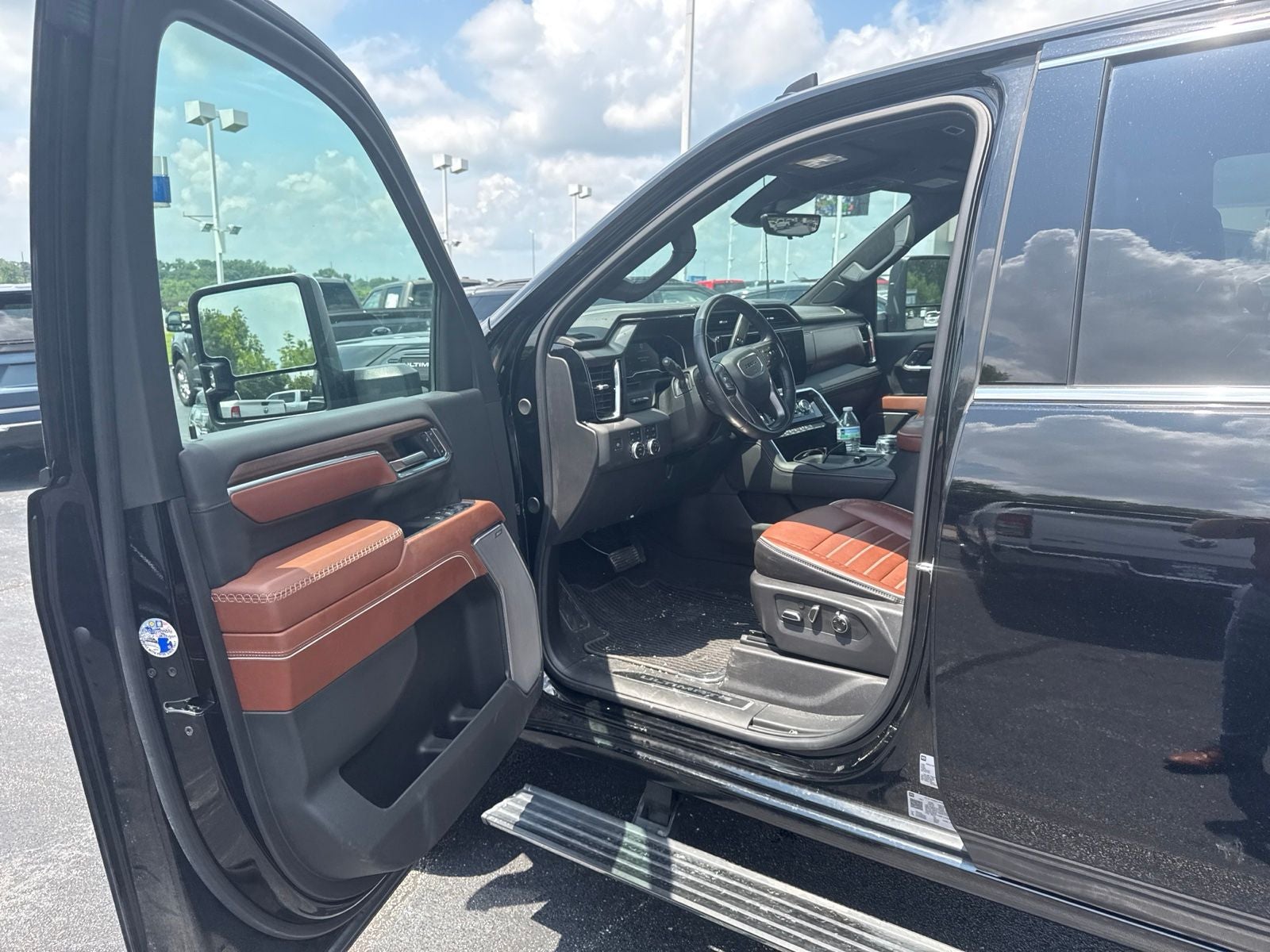 2025 GMC Sierra 2500HD Denali Ultimate