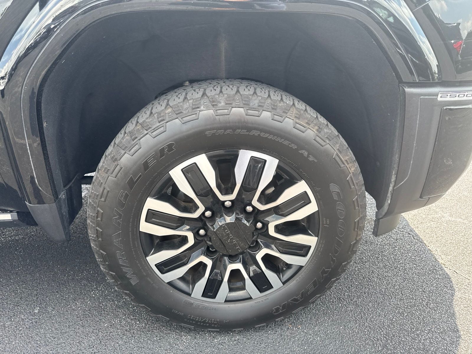 2025 GMC Sierra 2500HD Denali Ultimate