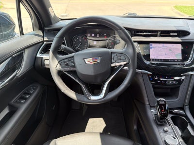 2023 Cadillac XT6 Premium Luxury