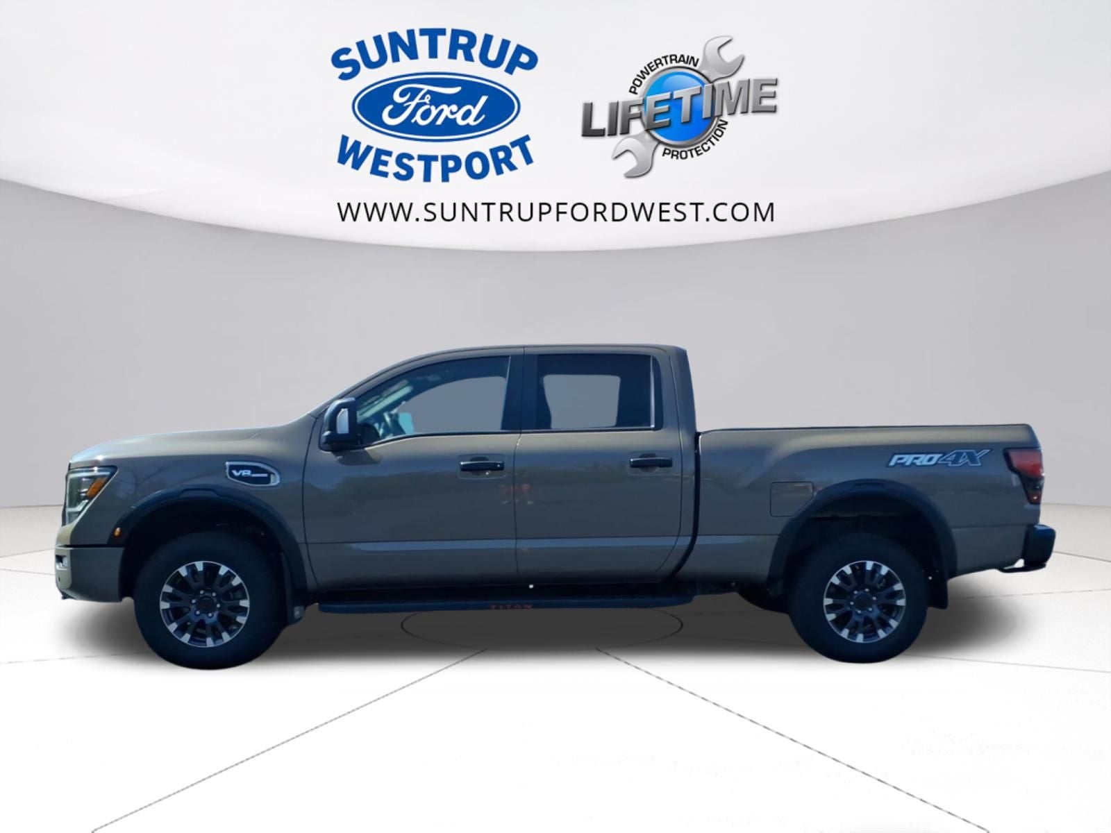 2024 Nissan Titan XD PRO-4X