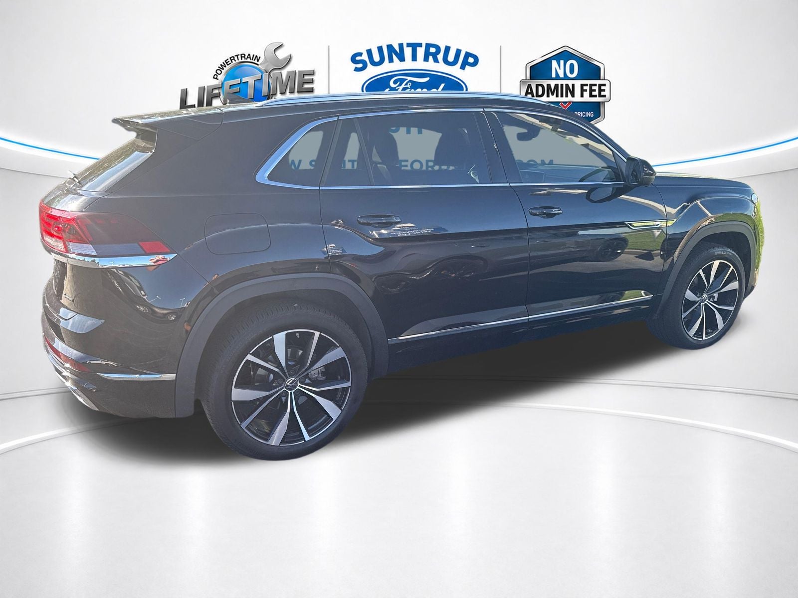 2025 Volkswagen Atlas Cross Sport 2.0T SEL Premium R-Line