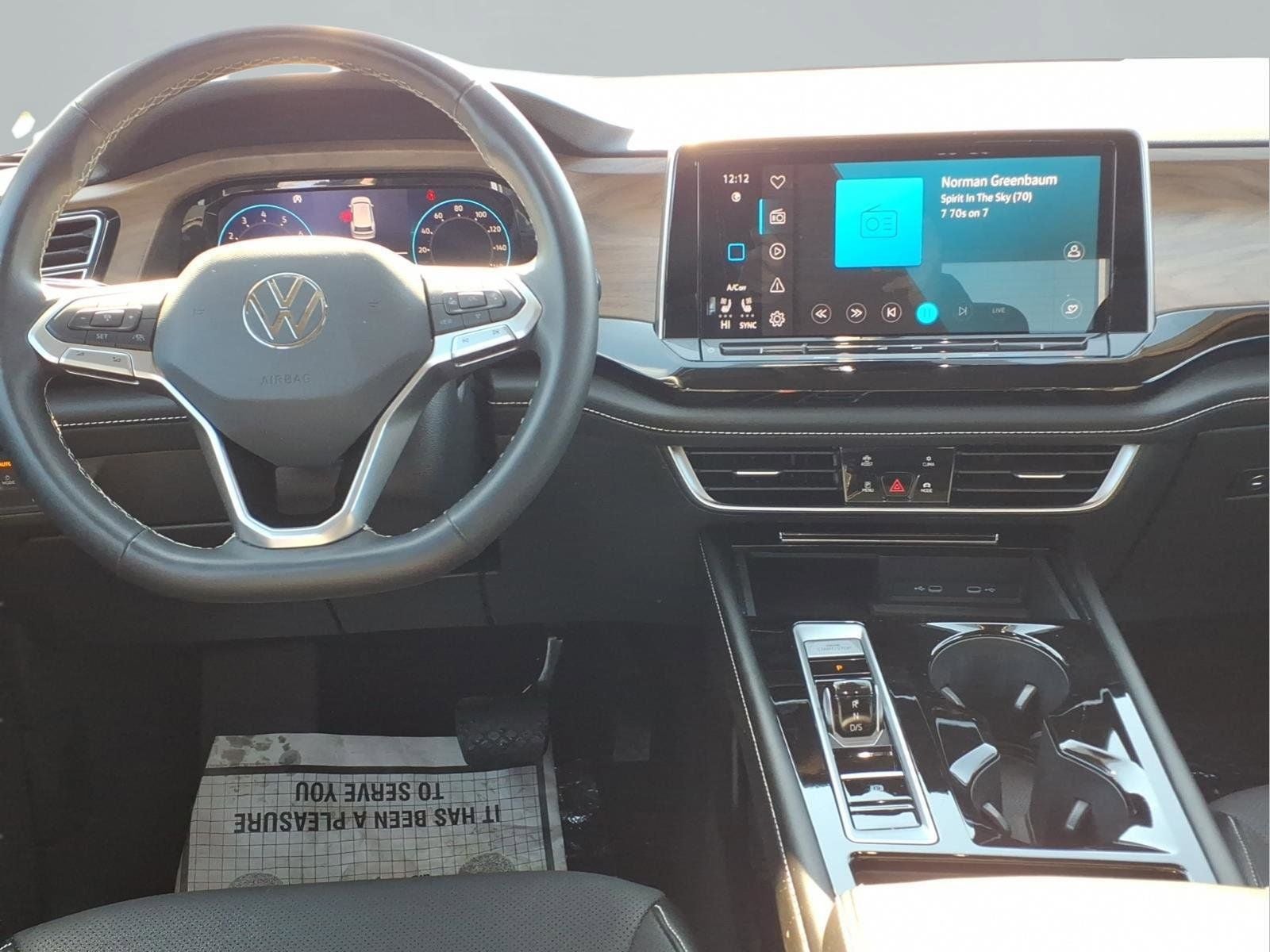 2024 Volkswagen Atlas 2.0T SE w/Technology
