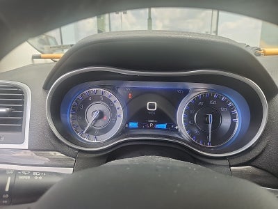 2018 Chrysler 300 Touring