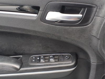 2023 Chrysler 300 Touring