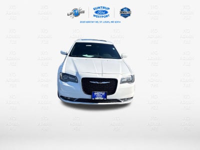 2016 Chrysler 300 S