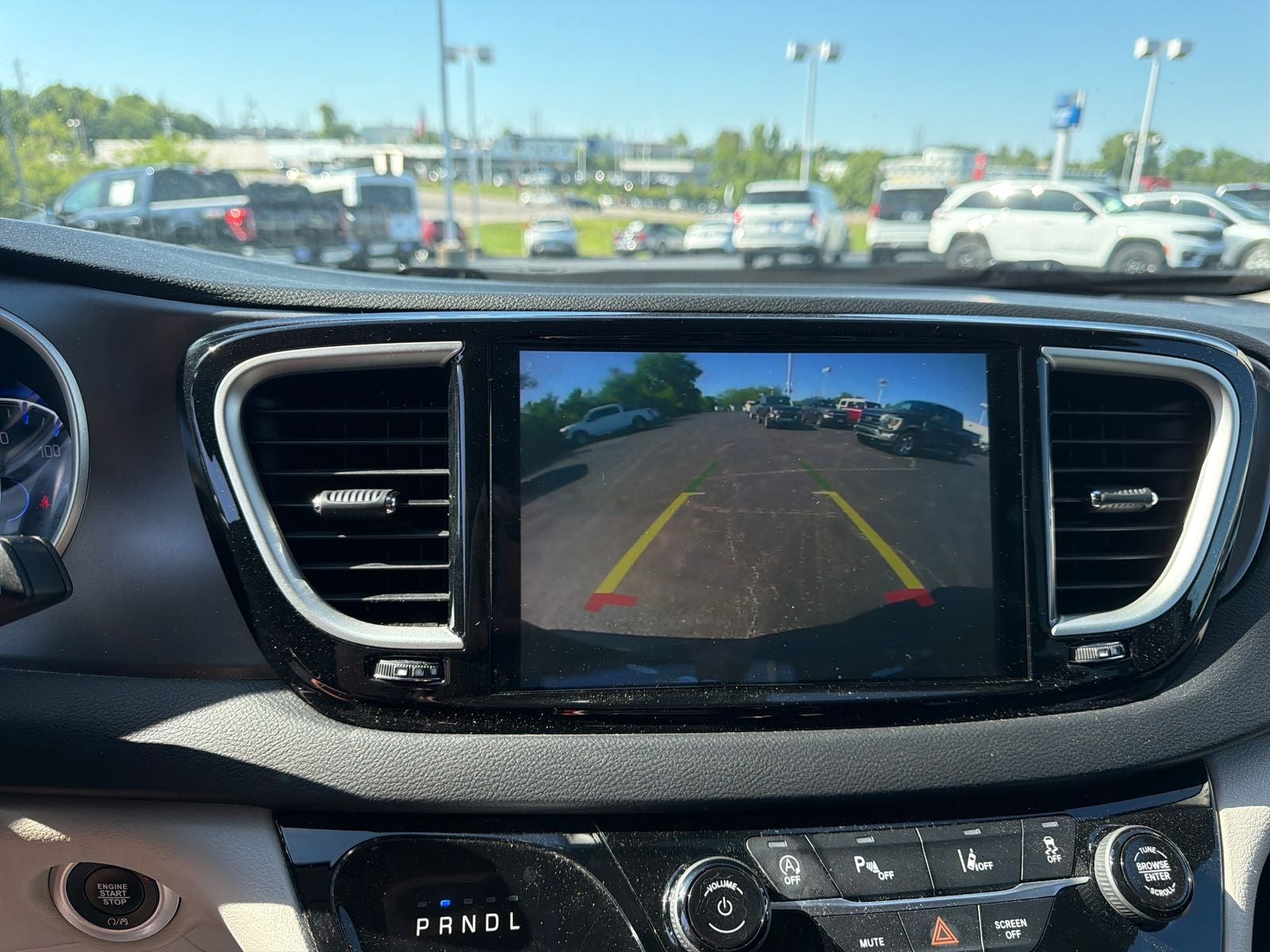 2023 Chrysler Pacifica Touring L