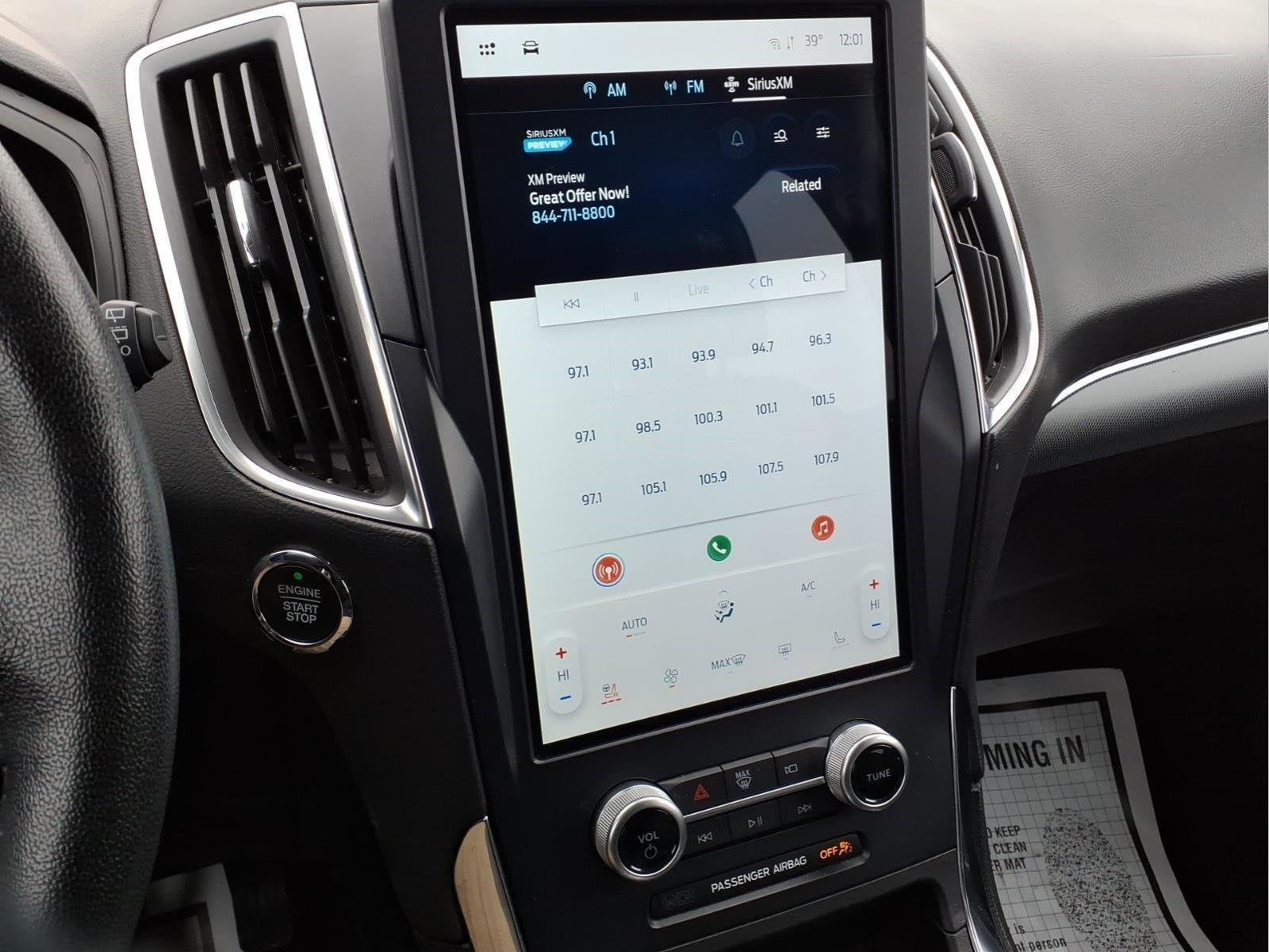 2022 Ford Edge Titanium