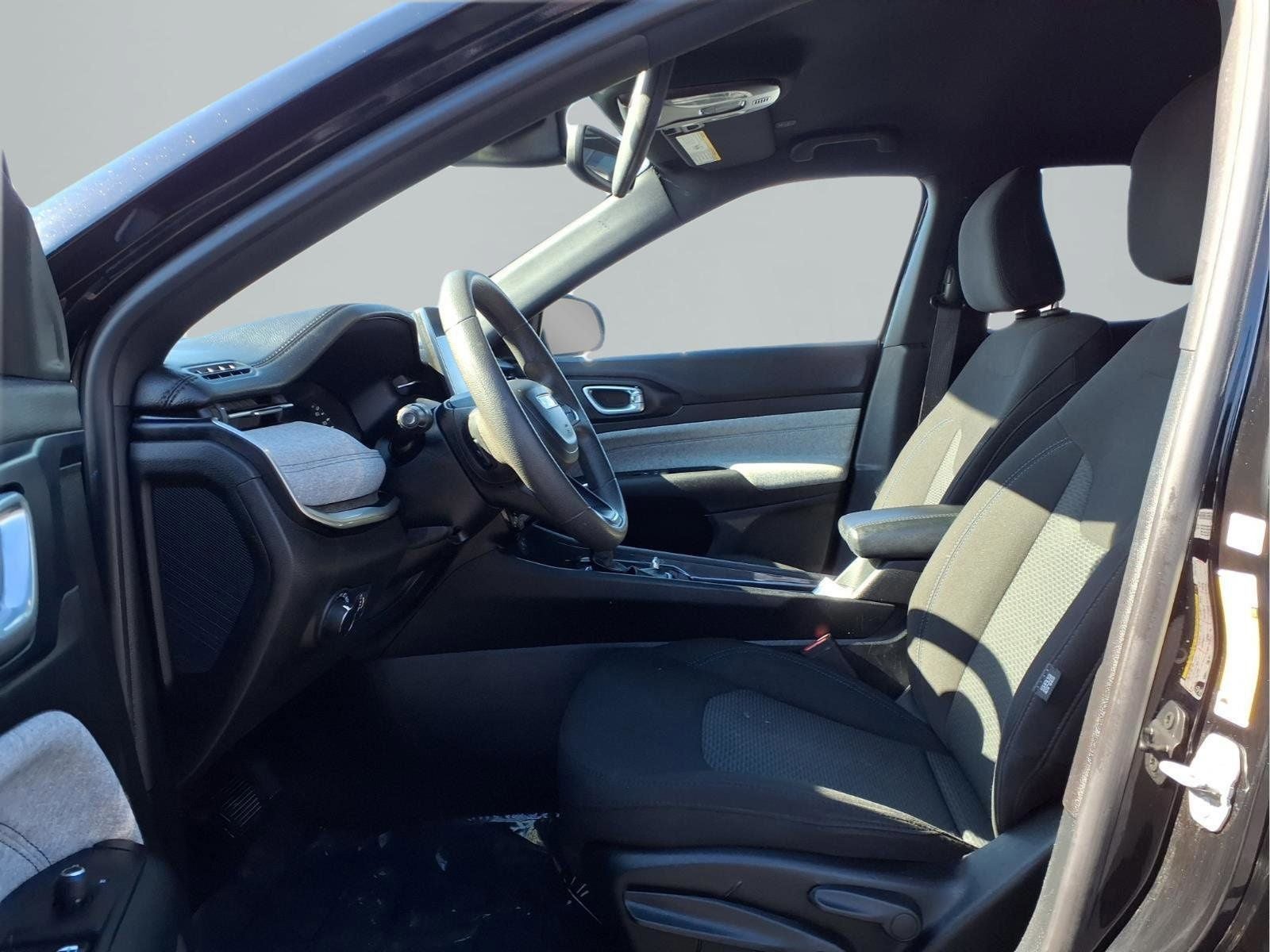 2023 Jeep Compass Sport