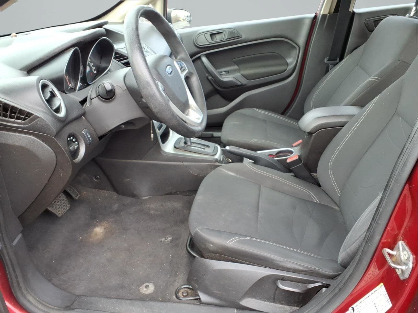 2017 Ford Fiesta SE