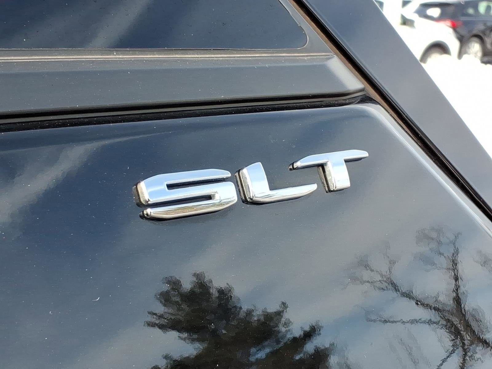 2023 GMC Terrain SLT