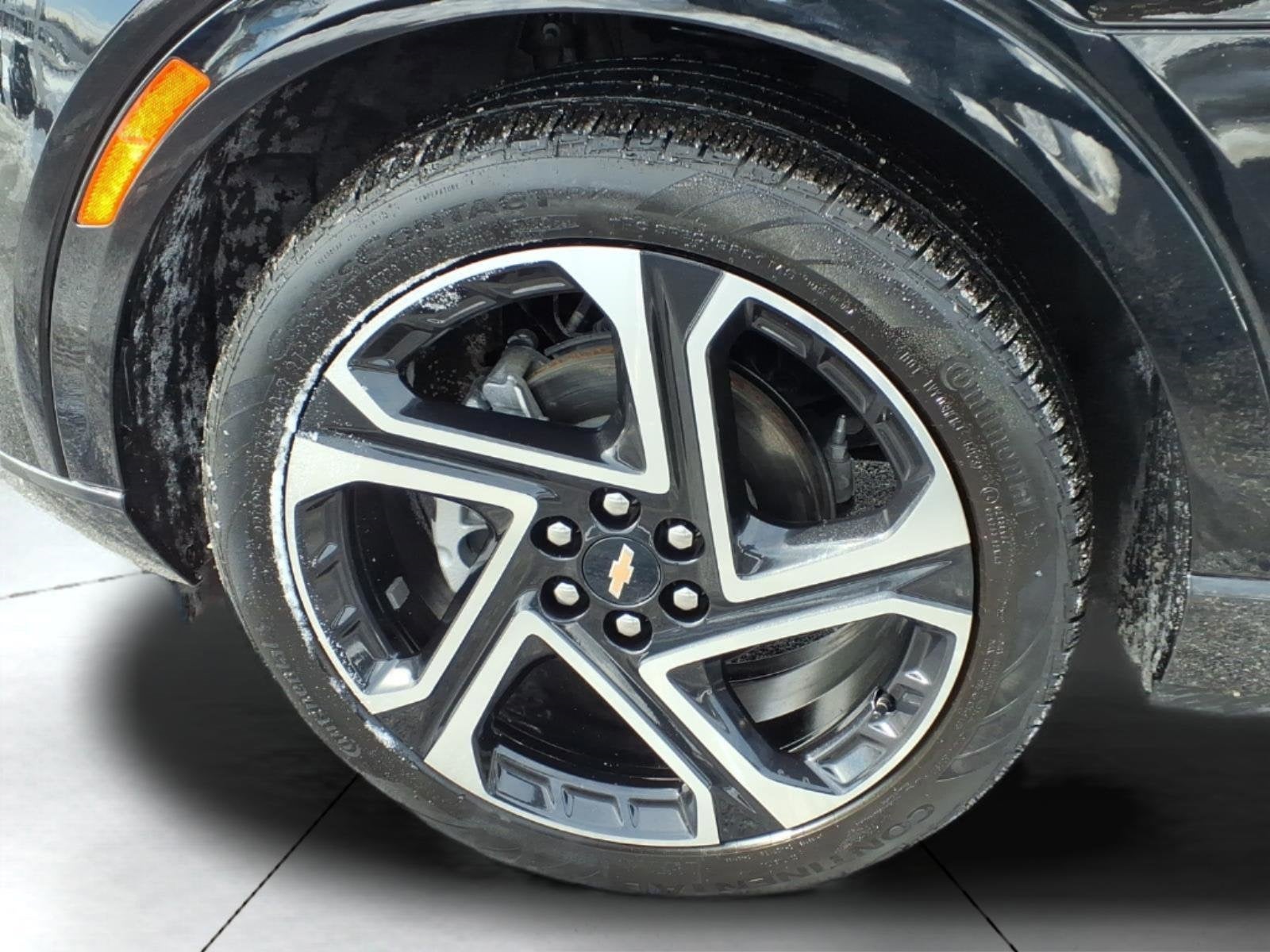 2024 Chevrolet Equinox EV LT