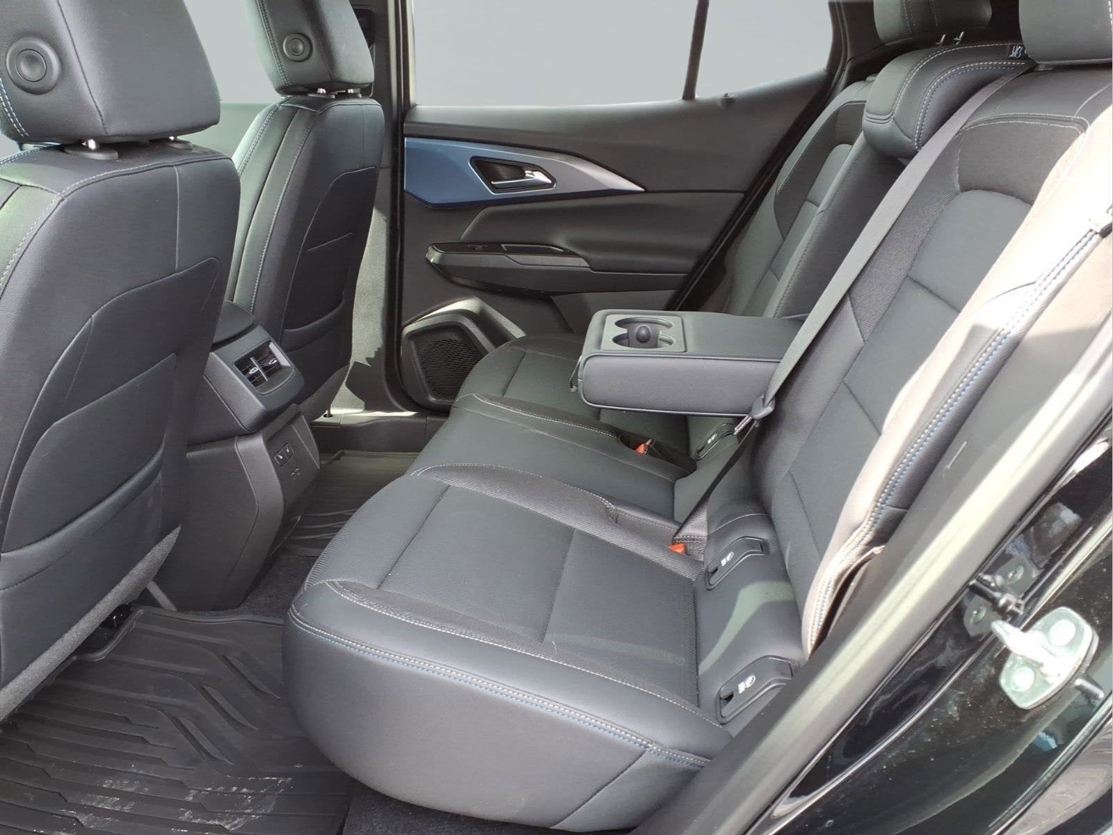 2024 Chevrolet Equinox EV LT