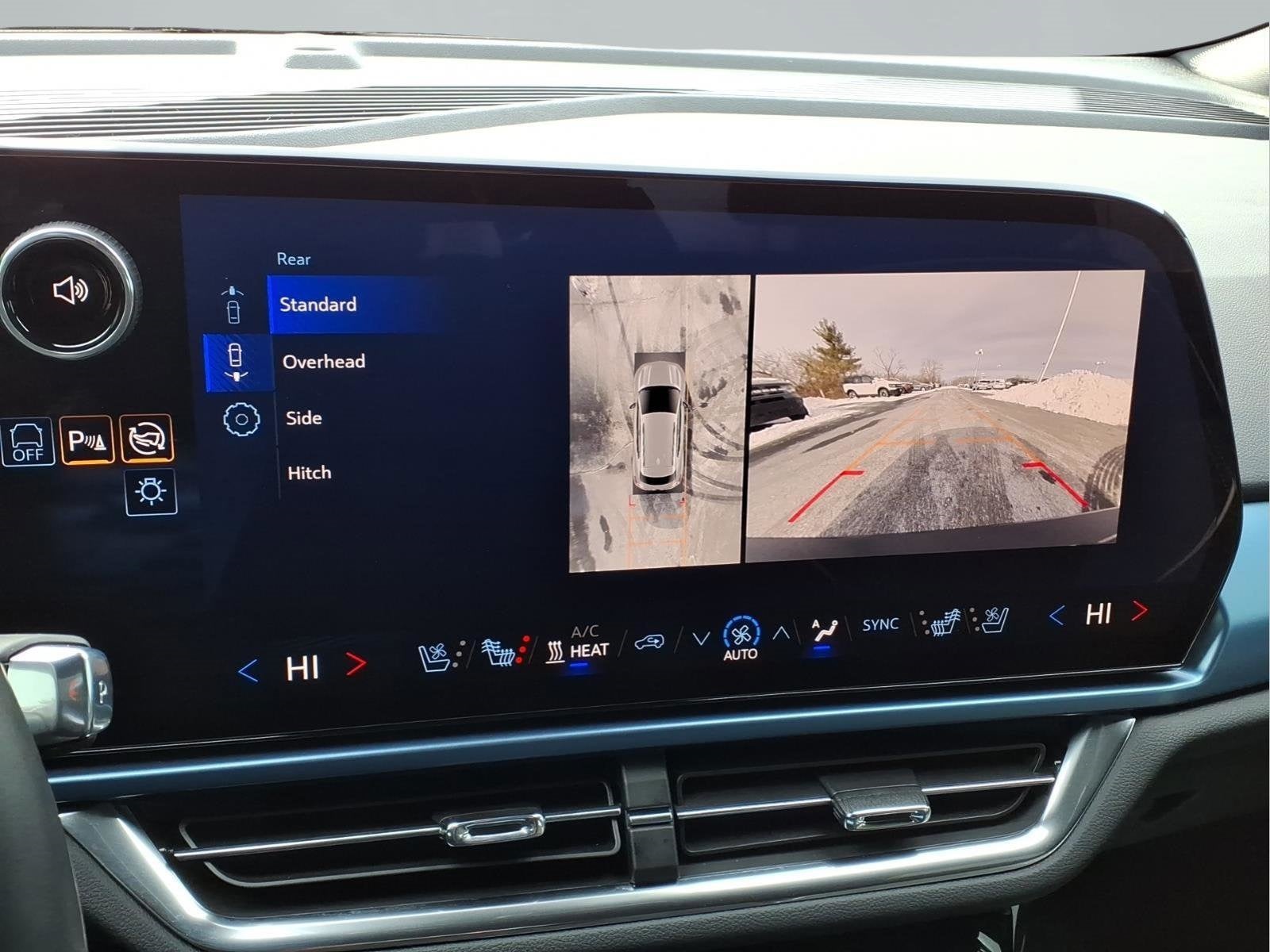 2024 Chevrolet Equinox EV LT