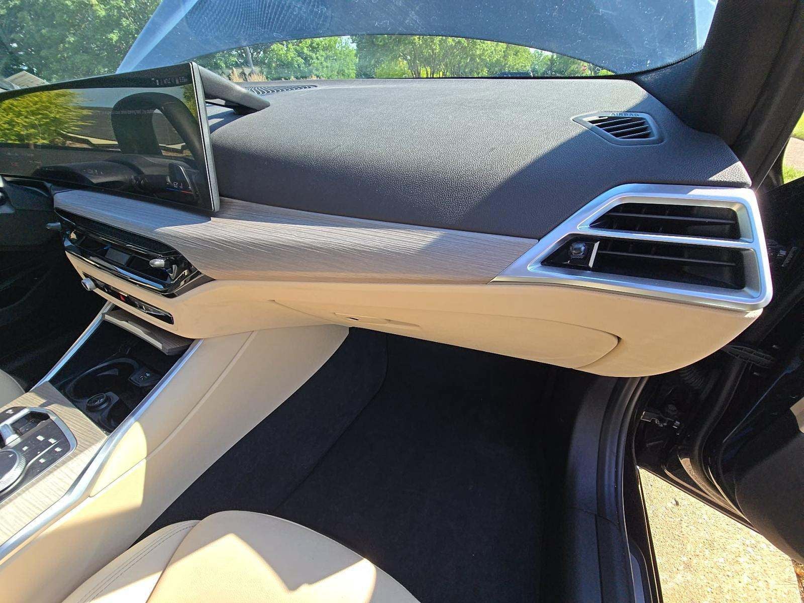 2025 BMW 3 Series 330i
