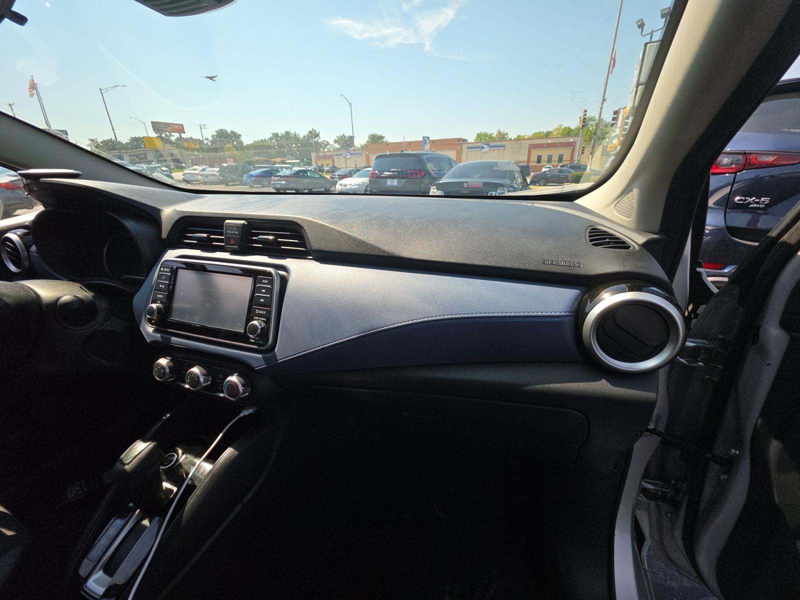 2024 Nissan Versa 1.6 SV