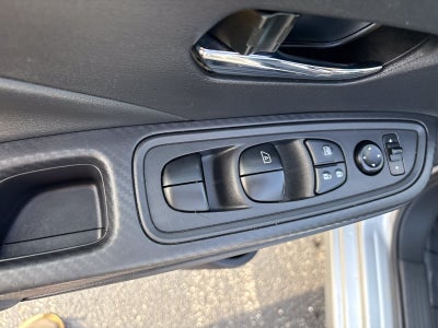 2024 Nissan Versa 1.6 SV