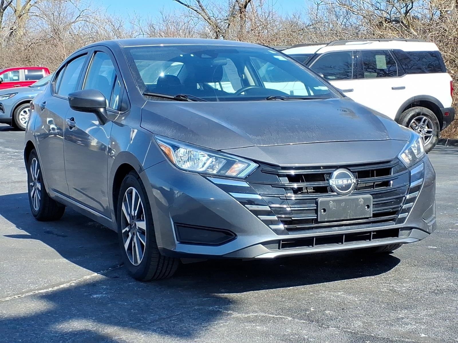 2023 Nissan Versa 1.6 SV