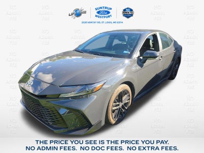 2025 Toyota Camry SE