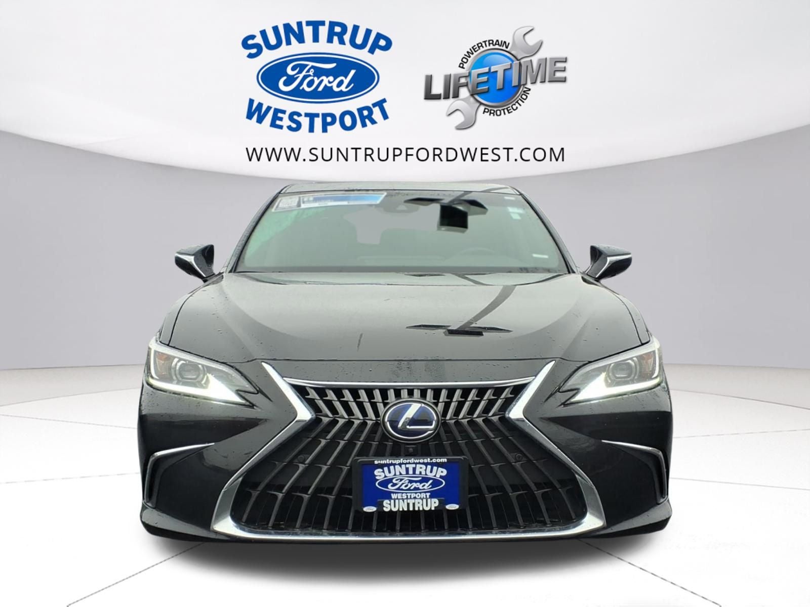 2022 Lexus ES 300h Luxury