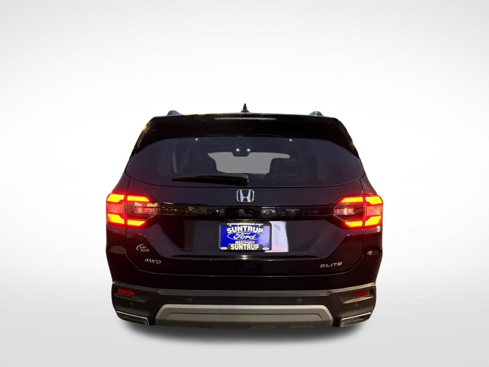 2023 Honda Pilot Elite