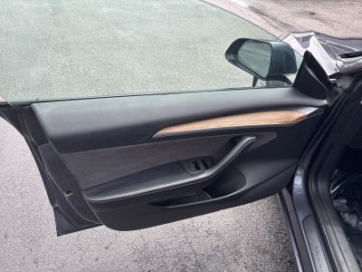 2022 Tesla Model 3 Base
