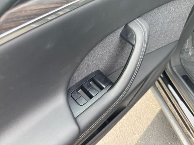 2022 Tesla Model X Base