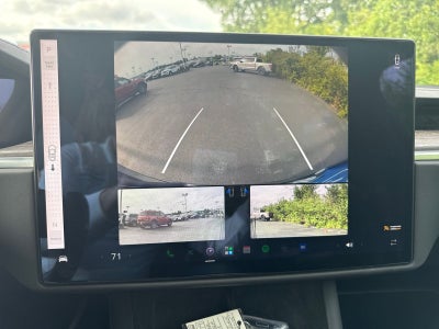 2022 Tesla Model X Base