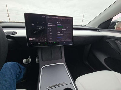 2024 Tesla Model Y Performance