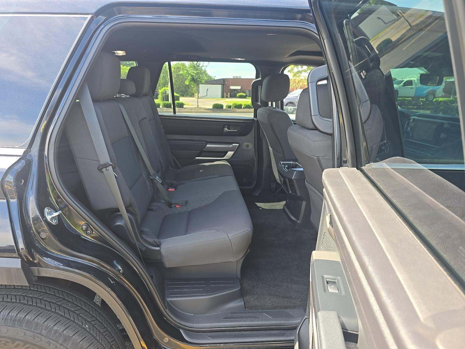 2025 Toyota Sequoia SR5