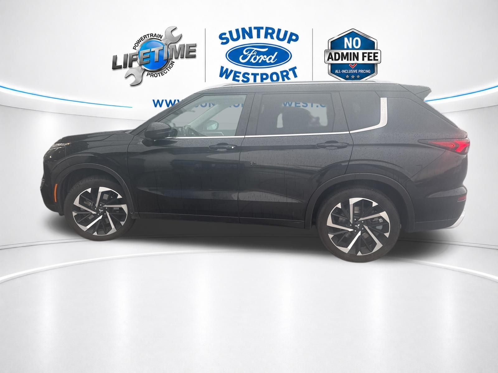 2023 Mitsubishi Outlander SE Black Edition