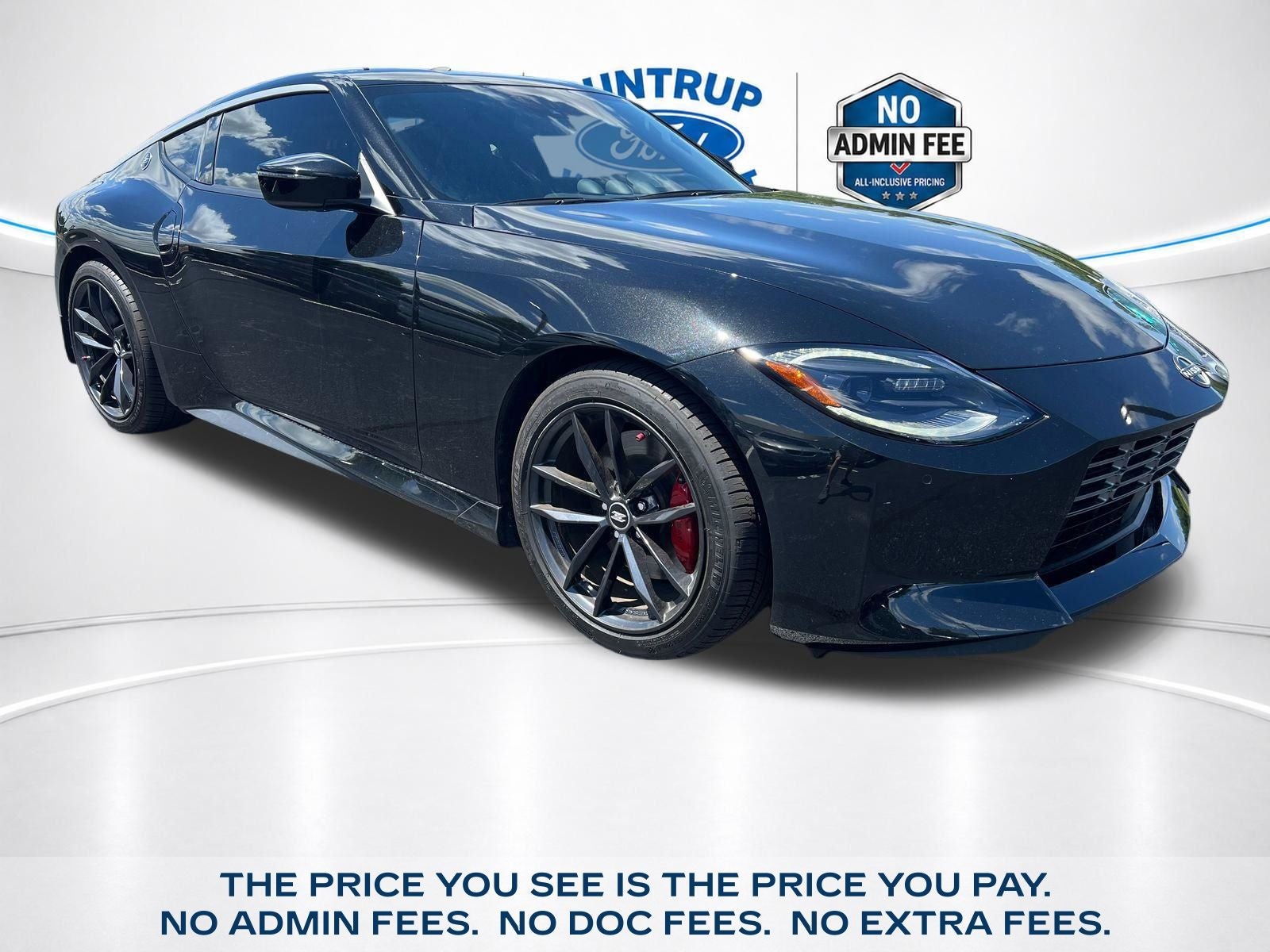 2024 Nissan Z Performance *Blue Interior*