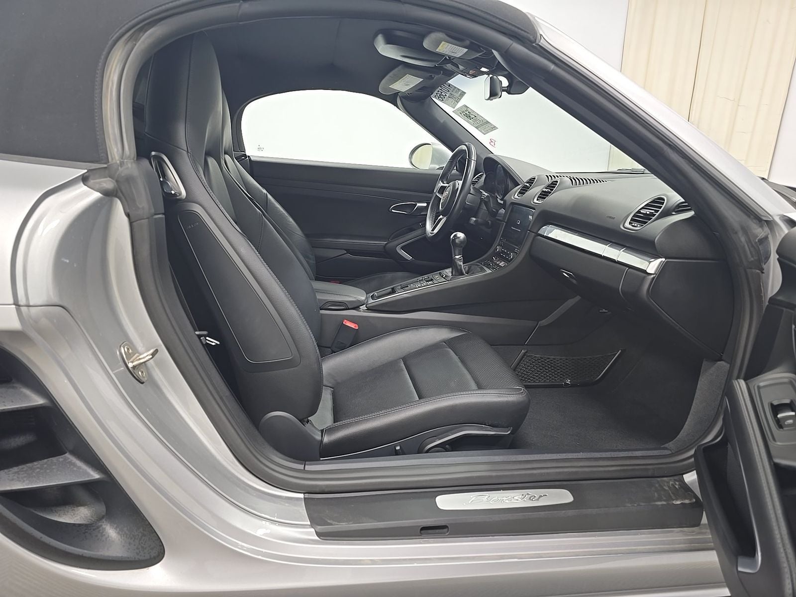 2023 Porsche 718 Boxster Base